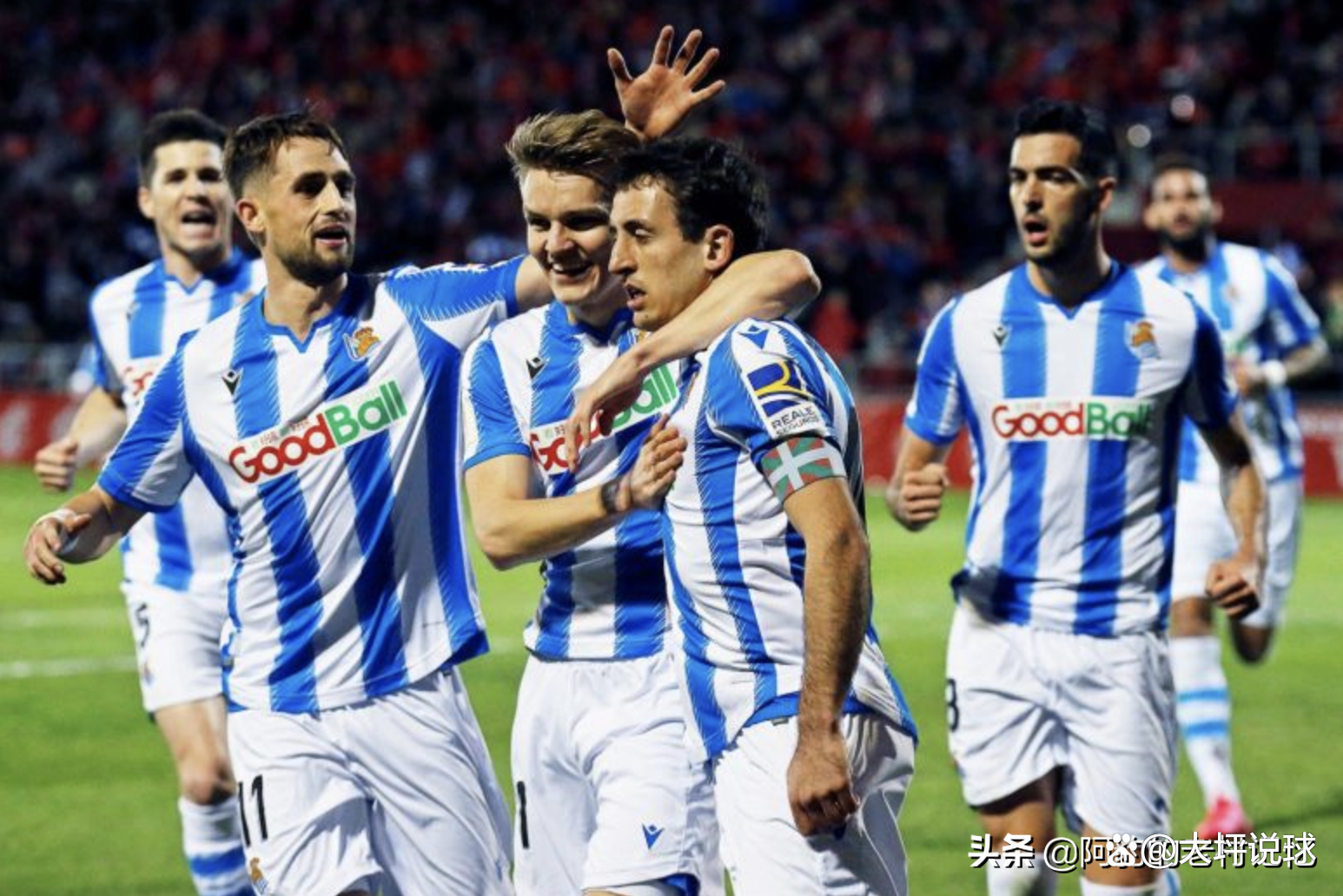 皇家社会发布备战花絮，冲刺阶段队长鼓劲，国王杯任务艰巨，更衣室氛围转暖的简单介绍