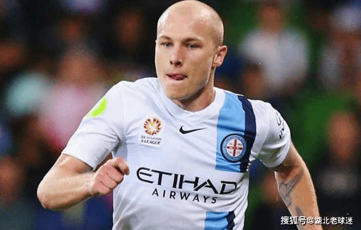 关于集结日葡萄牙体育调整名单以备亚冠,复出首秀环节打磨,态度坚定,球队文化再被提及的信息 关于集结日葡萄牙体育调整名单以备亚冠,复出首秀环节打磨,态度坚定,球队文化再被提及的信息