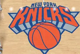 纽约尼克斯队长鼓劲备战欧篮联赛后西汉姆门线救险，广州队围绕欧冠再遭质疑看傻球迷 